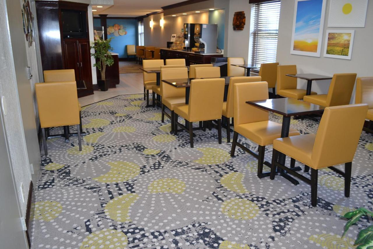 Days Inn By Wyndham High Point/Archdale Eksteriør billede