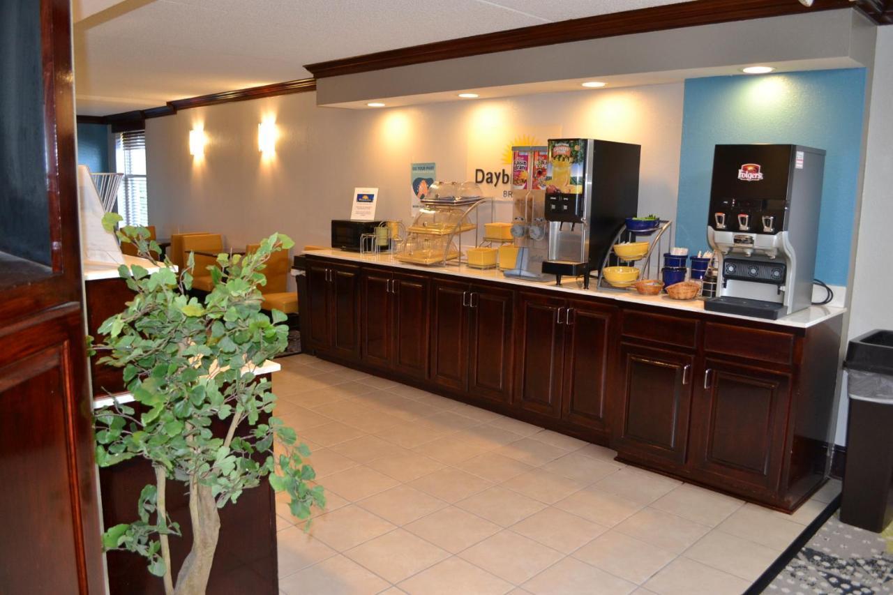 Days Inn By Wyndham High Point/Archdale Eksteriør billede