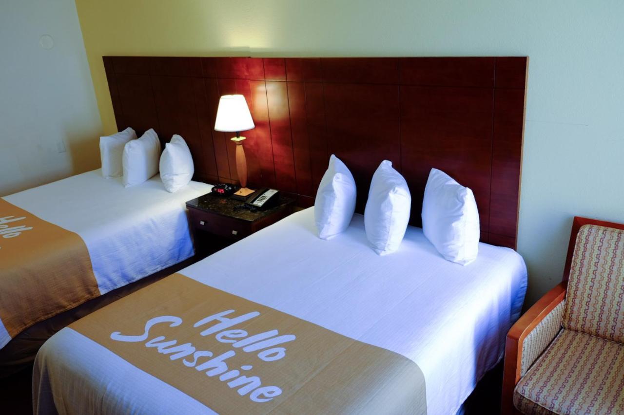 Days Inn By Wyndham High Point/Archdale Eksteriør billede
