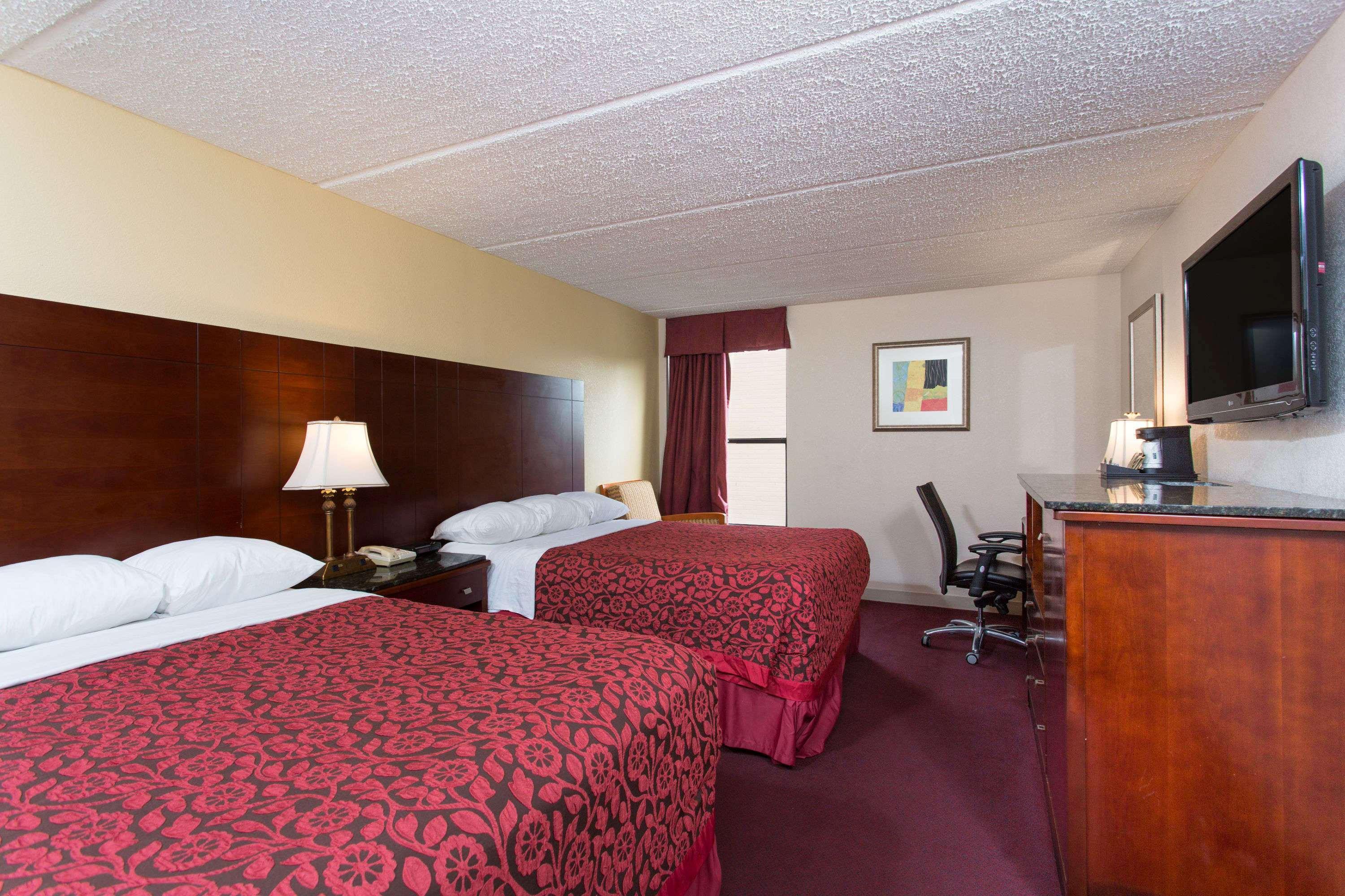 Days Inn By Wyndham High Point/Archdale Eksteriør billede
